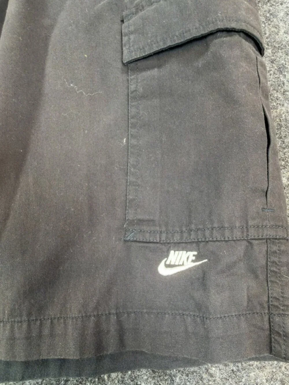 Nike Men's Black Cargo Shorts Vintage 2005 Cotton Tactical Utility